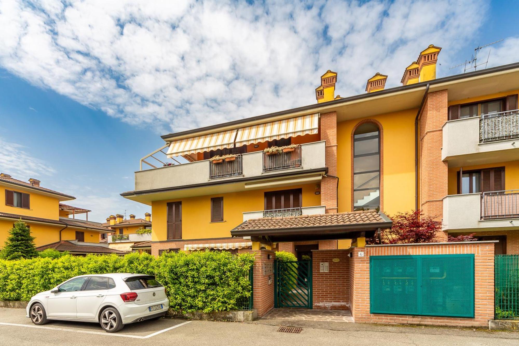 El Sol Residence - Modern House Near Milan Dresano Екстер'єр фото