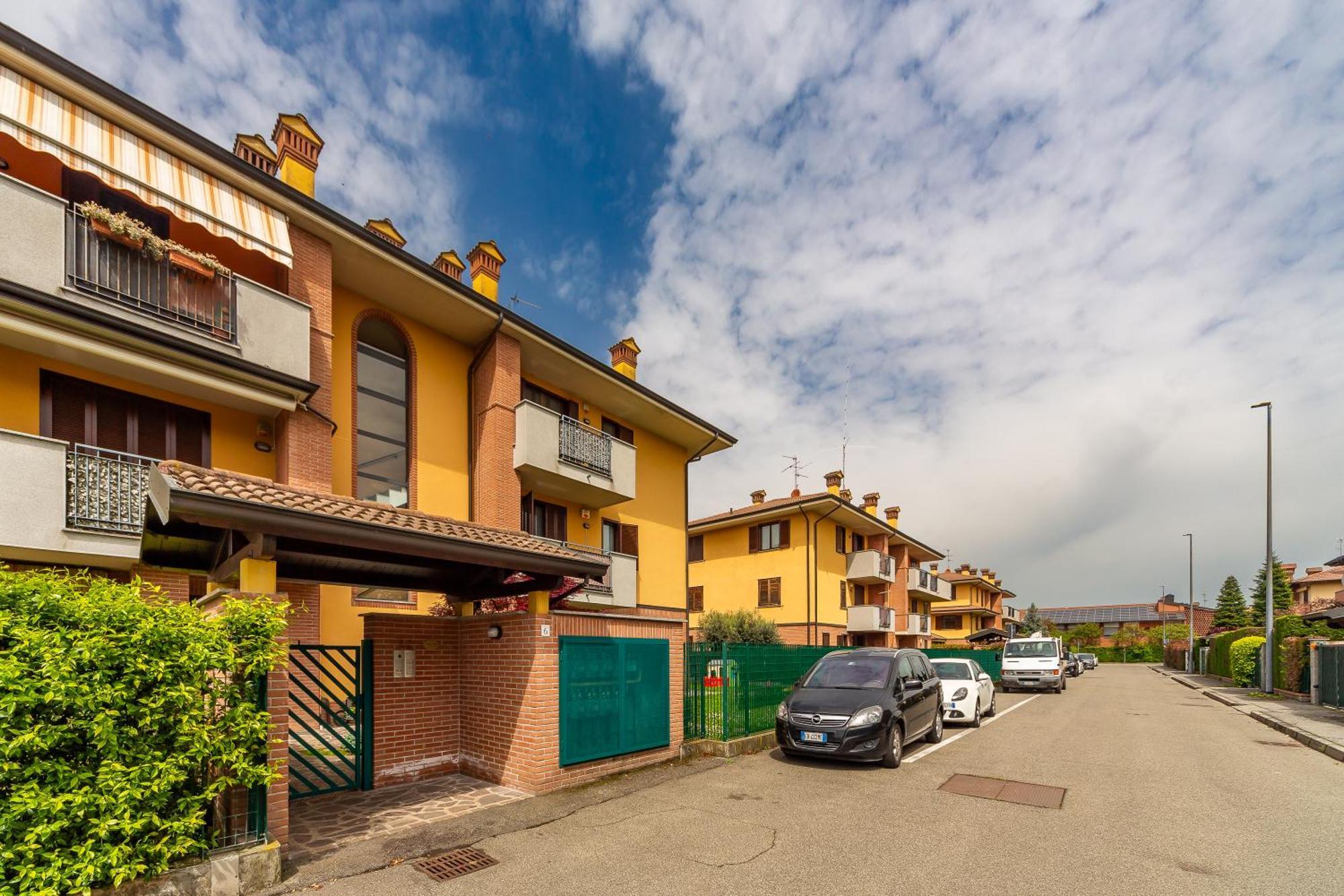El Sol Residence - Modern House Near Milan Dresano Екстер'єр фото